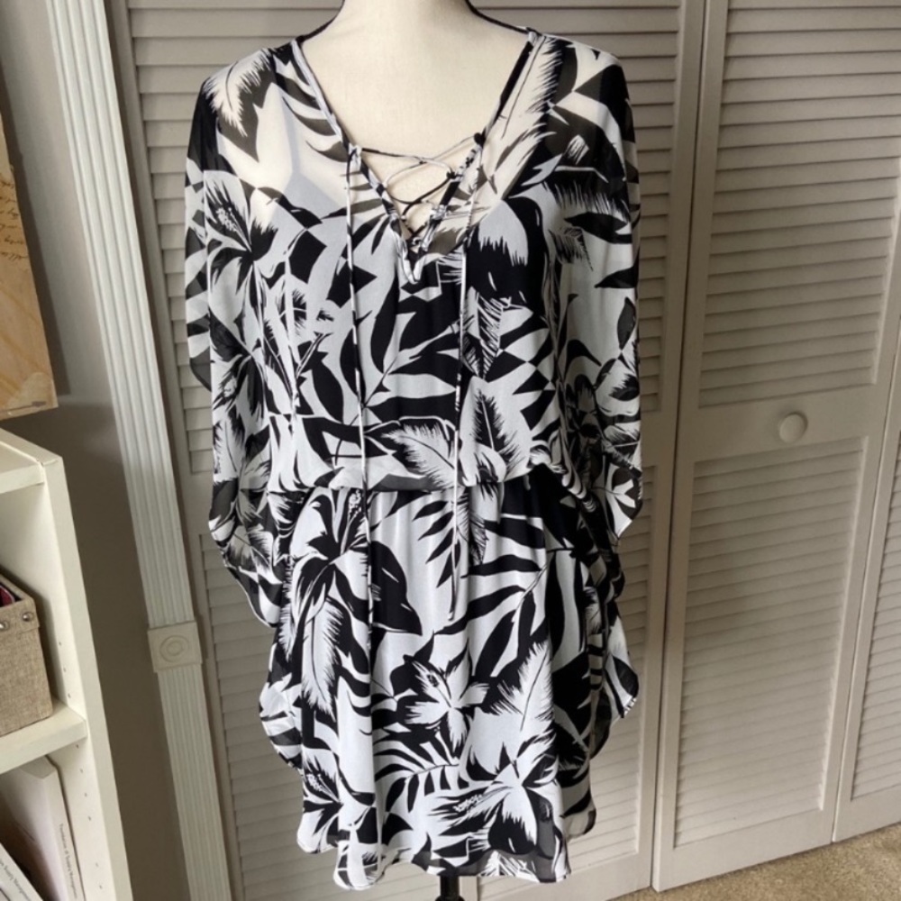 Black & White Dress Sz M